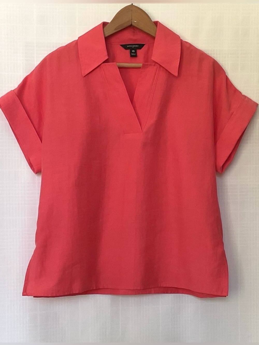 Banana Republic Coral-Pink Lightweight Blouse